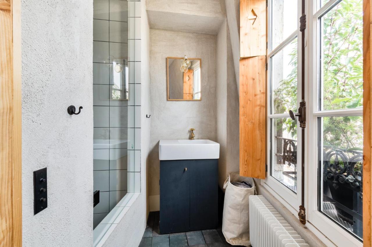 Famous Parisian Designer'S Pied-A-Terre In Le Marais Apartment Luaran gambar